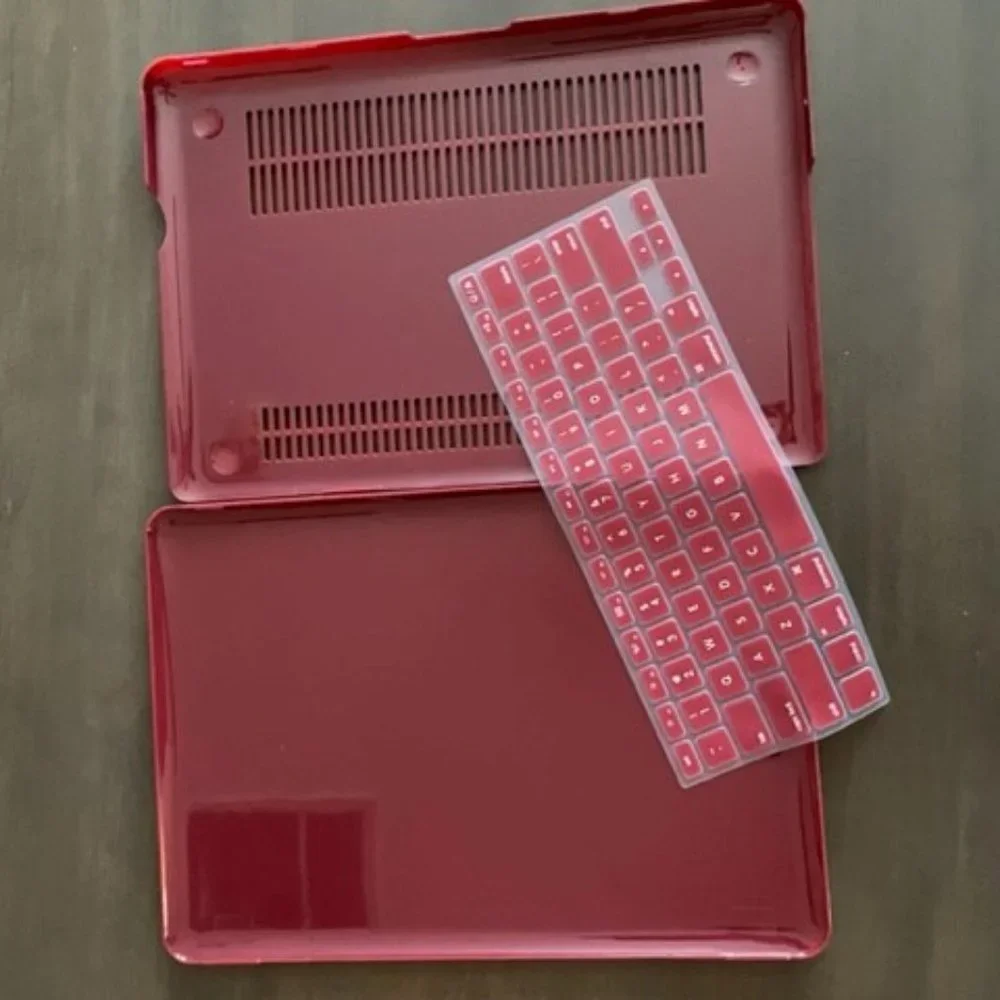 BENZER SOFT SKIN MAC BOOKCASE - RED